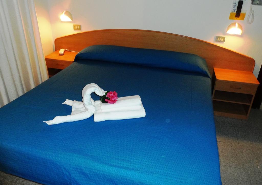 Hotel La Dolce Vita Rimini Chambre photo