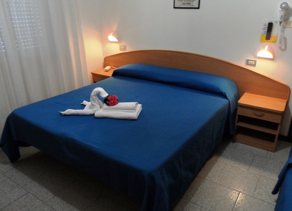Hotel La Dolce Vita Rimini Extérieur photo
