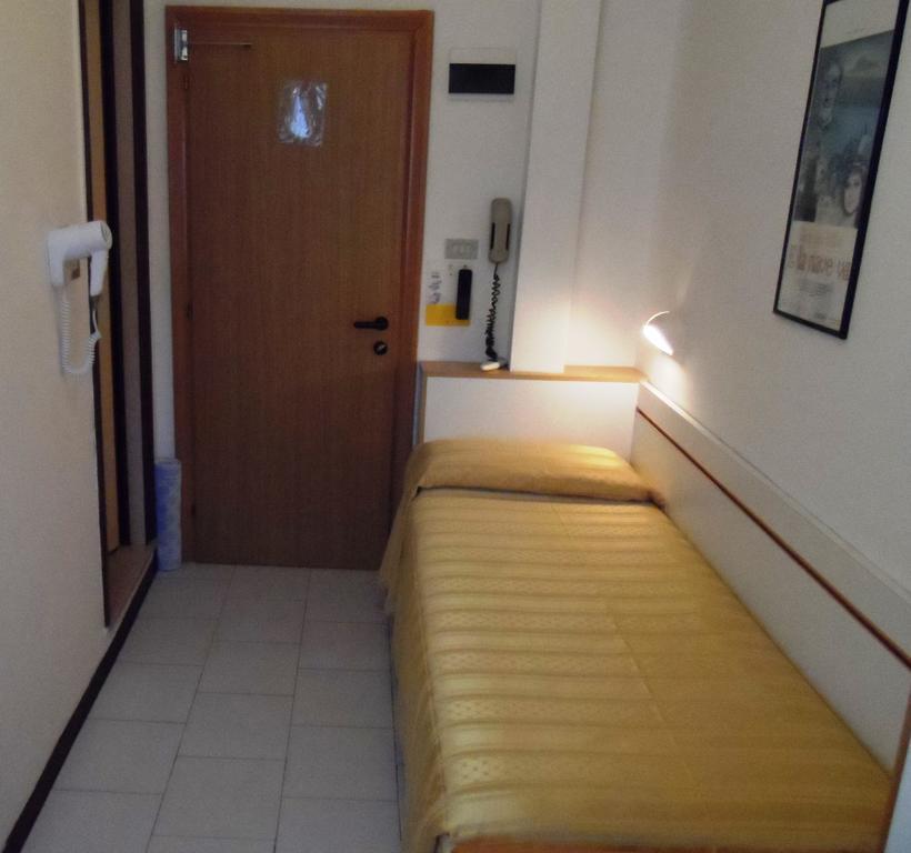 Hotel La Dolce Vita Rimini Chambre photo