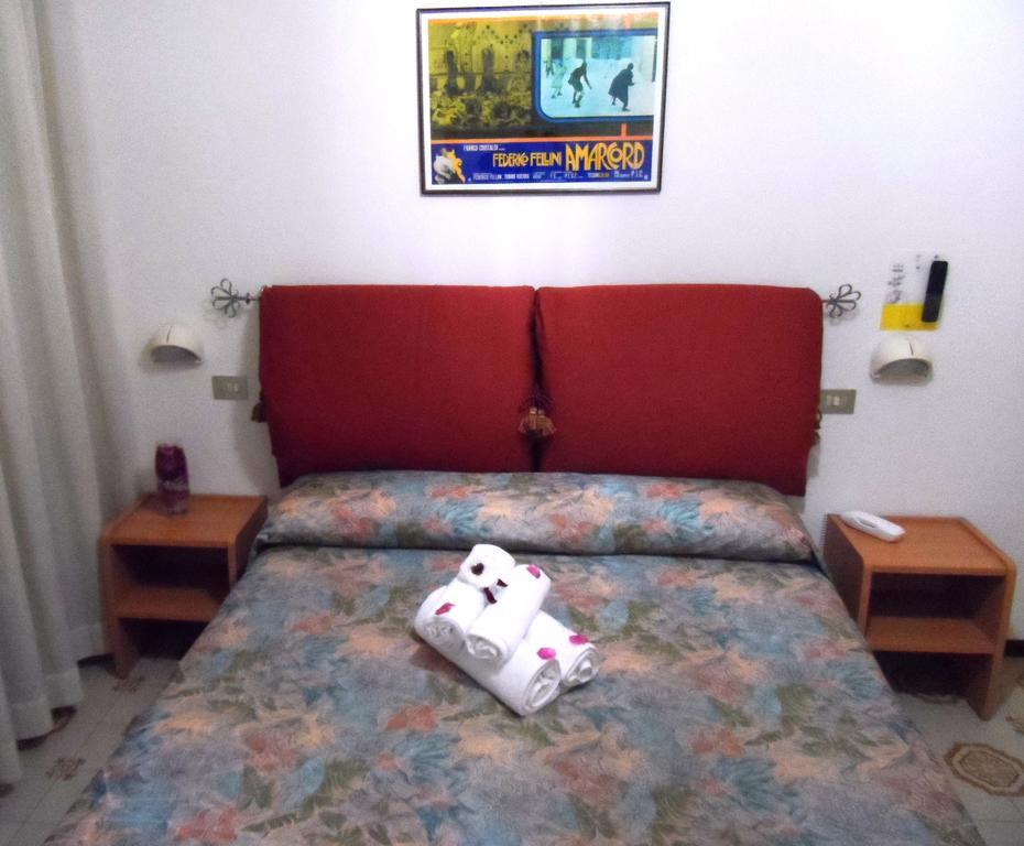 Hotel La Dolce Vita Rimini Extérieur photo